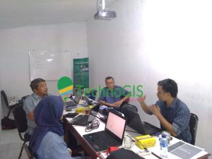 Pelatihan QuantumGIS Tingkat Lanjut PDAM Tirtanadi Medan di TechnoGIS Indonesia tahun 2018