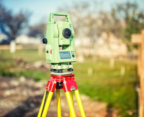 Mengenal Theodolite untuk Survey dan Pemetaan